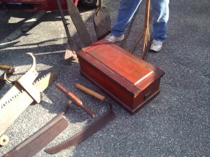 Small Traveling Tool Chest