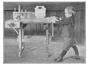 Elementary Sloyd Training in traditional woodworking techniques