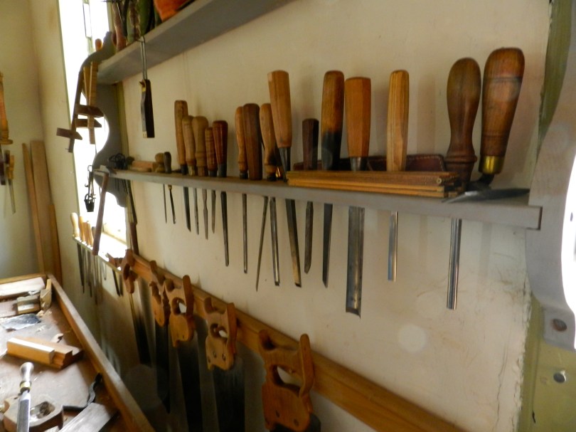 Full chisel rack