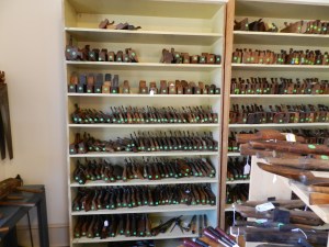 Wall of molding planes