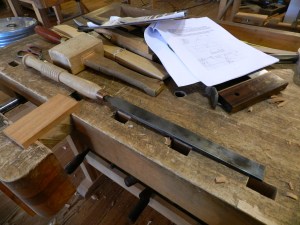 A very nice scraping chisel that Bill made