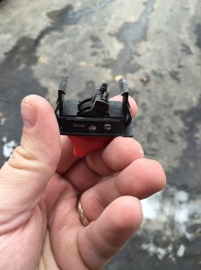 Notice the now much shorter contact