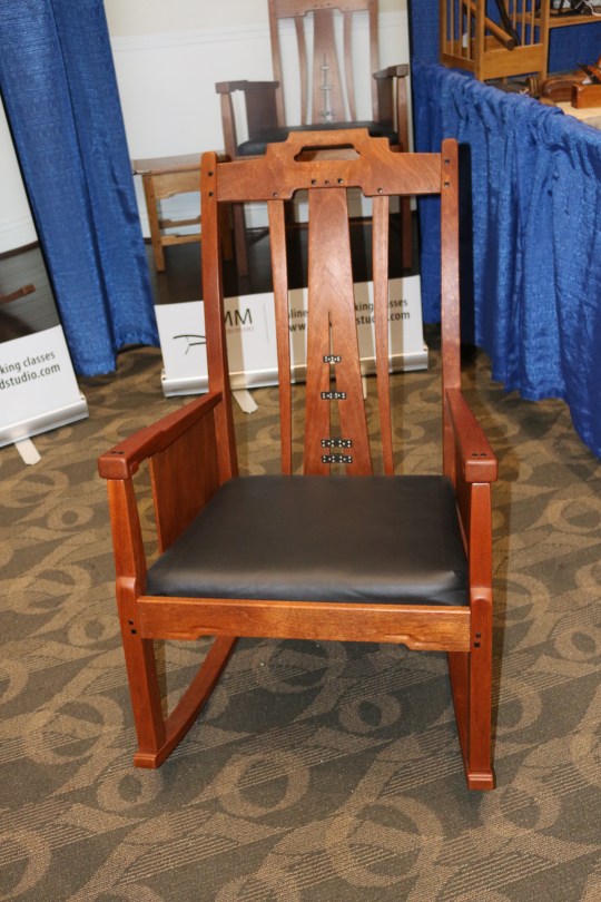 A nice rocking chair by ne of the exhibitors. Wish I could recall his name, but he was offering online courses, one of which was on making this chair.