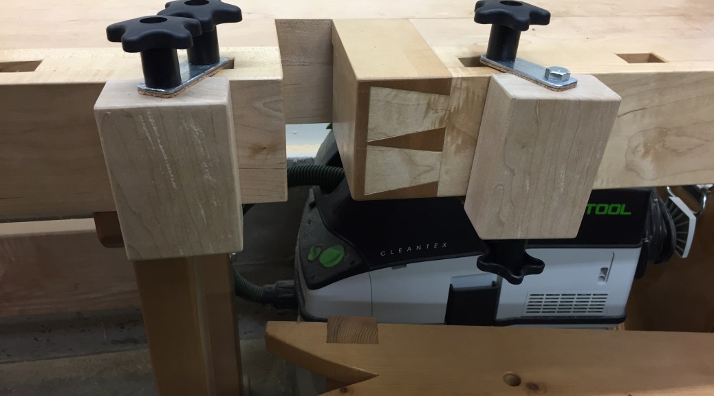 Side clamps with 5 star knobs (Alternate view)